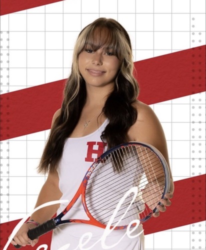 Jolie M - SIUE Babysitter