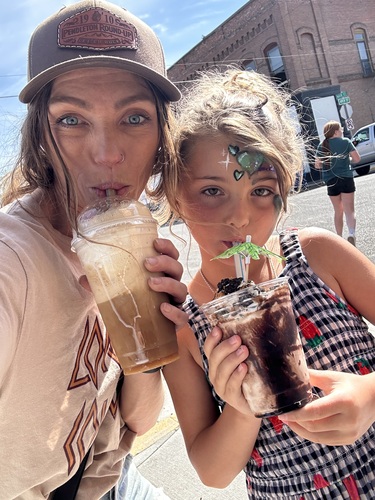 Mary H - EOU Babysitter