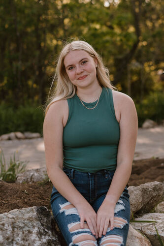 Karina F - Lake Superior College  Babysitter