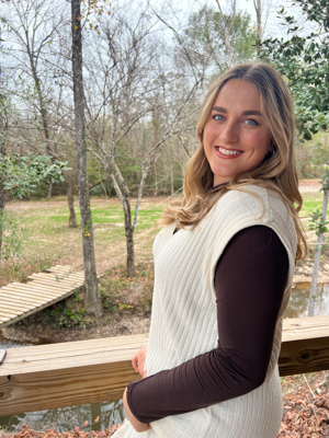 Makenna P - Auburn Babysitter