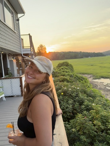 Ava P - Belmont Babysitter