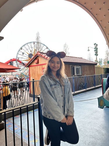 Jasmin G - Fresno State Babysitter