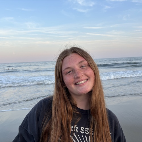 Piper M - Central Missouri Babysitter