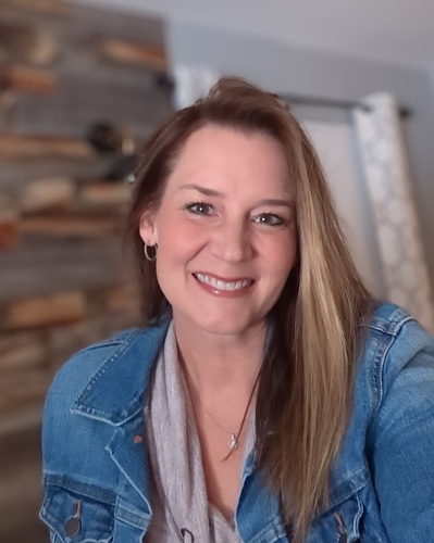 Kimberly H - Augustana Babysitter
