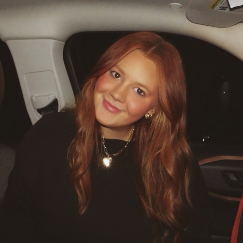 Chloe M – OSU Student Seeking Babysitting Jobs