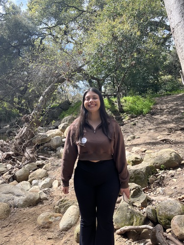 Hailey B - The Mount Babysitter