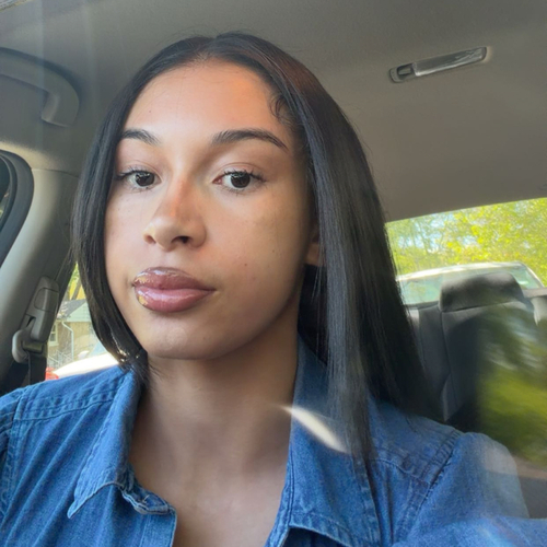 Jalany C - Prairie State College  Babysitter
