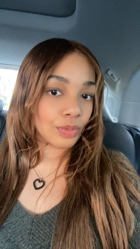 Juleini G - Bloomfield Babysitter