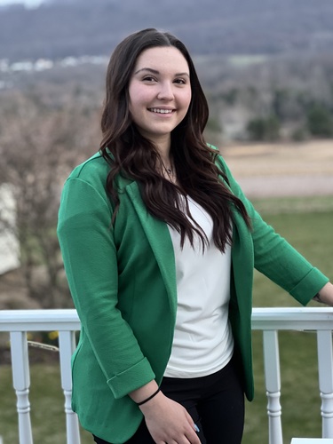 Karleigh D - LCCC Babysitter