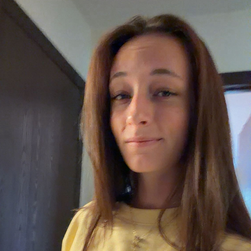 Kelsey G Seeking Babysitting Jobs