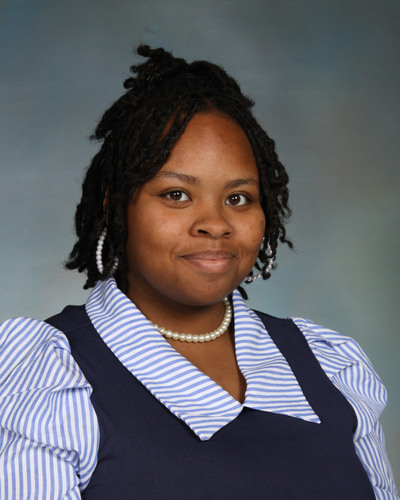 Kaylah L - KU Babysitter