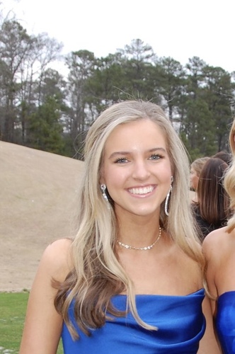 Ally W - Auburn Babysitter