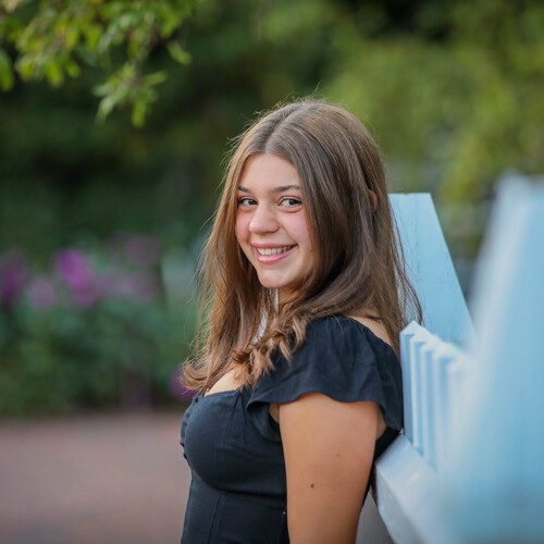 Elizabeth H – Umich Student Seeking Babysitting Jobs