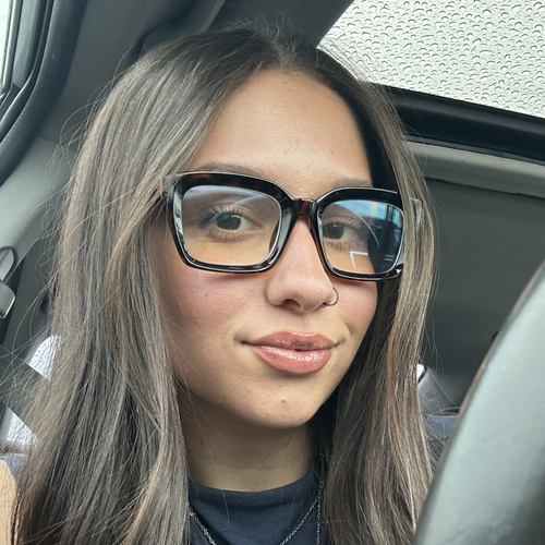 Sophia R - CCSU Babysitter