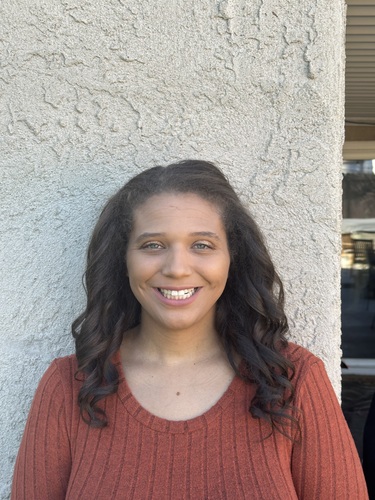 Naia D - Evergreen Babysitter