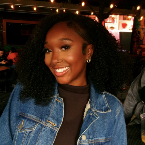Nashell W - Vanderbilt Babysitter