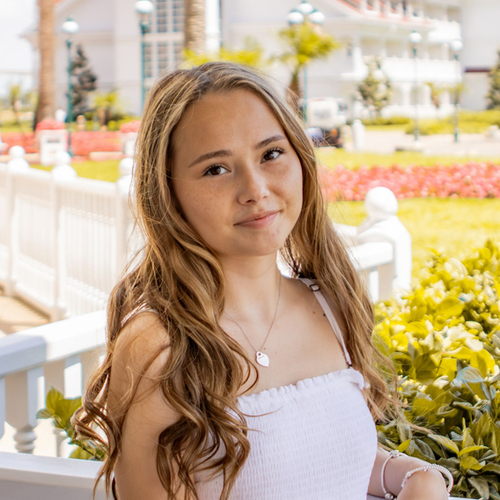 Rebecca G - Valencia Babysitter