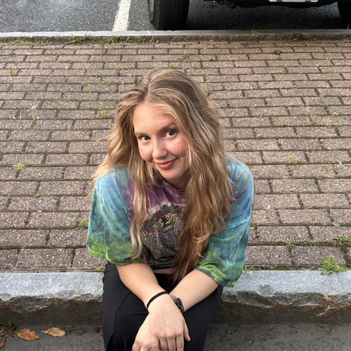 Rhianna A - Keene State Babysitter
