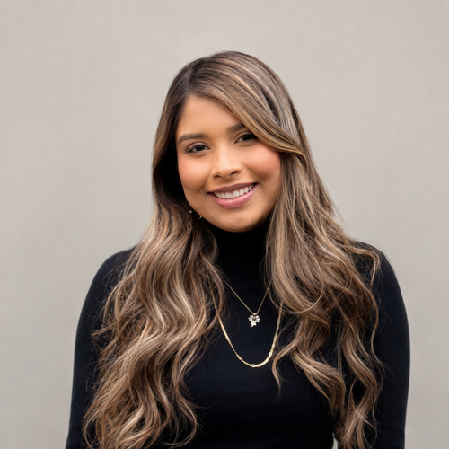 Yulissa N - CSU Bakersfield Babysitter