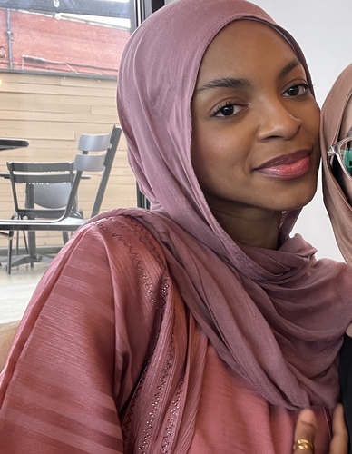 Yasmeen F - University of Toledo Babysitter