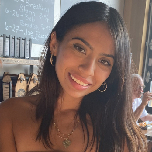 Jessica B - University of Hawaii Babysitter