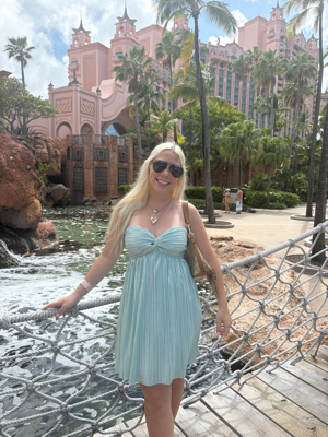 Ashlee J - UGA Babysitter
