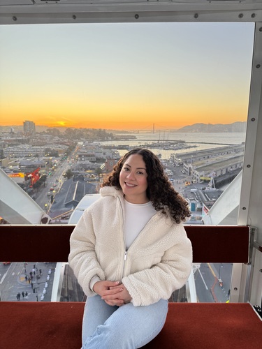 Yesenia F - UC Davis Babysitter