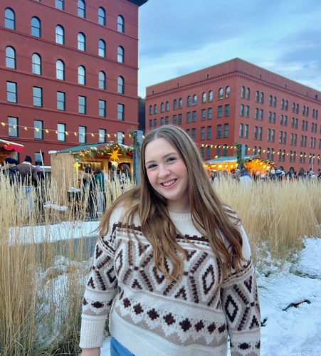 Kara S - Taylor Babysitter