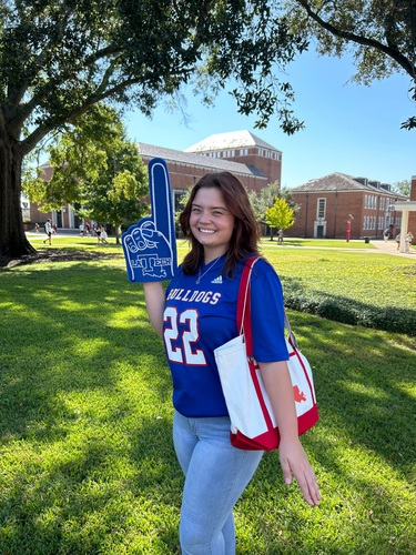 Fallon F - LA Tech Babysitter