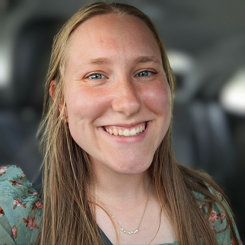 Anna C - UW Eau Claire Babysitter