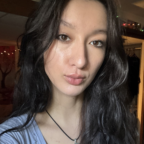 Abigail S - COD Babysitter