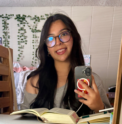 Blanca M - University of Alabama Babysitter