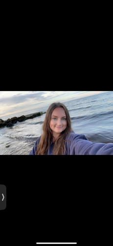 Alexandra M - Suffolk Babysitter