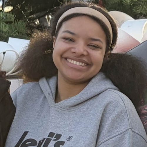 Serenity S - Fresno City College  Babysitter