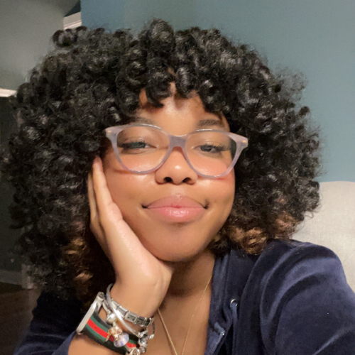 Anaya H - Georgia State Babysitter