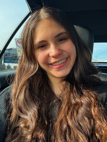 Sophia B - Middlesex Babysitter