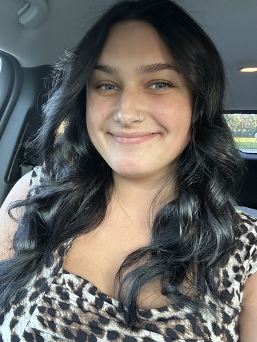 Chloe L - Brockport Babysitter