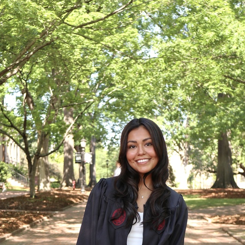 Isamar H - University of South Carolina Babysitter