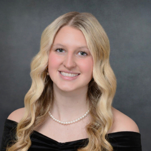 Nora G - Murray State Babysitter