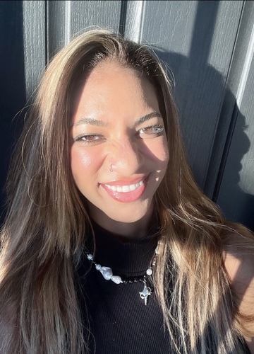 Alexia T - UC Santa Cruz Babysitter