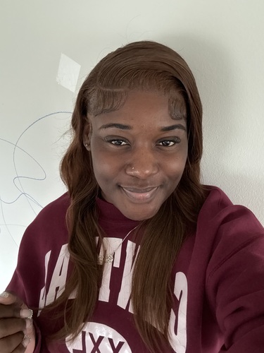 Giselle A - Hostos Community College  Babysitter