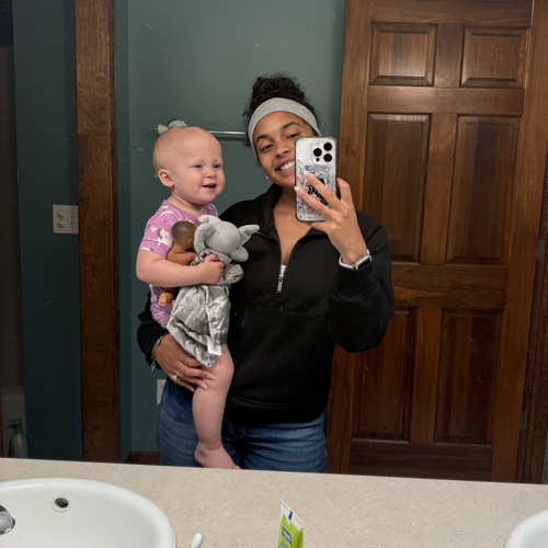 Leyla P - John Carroll Babysitter