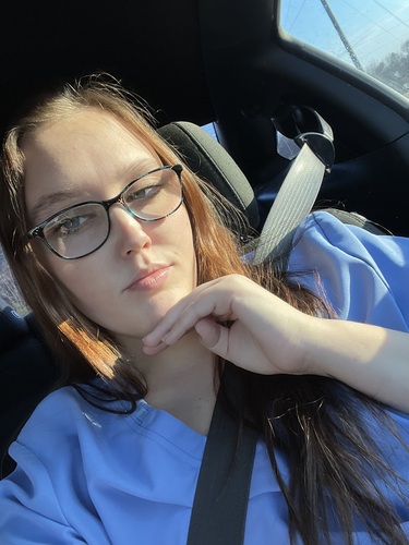 Nevaeh E - UNG Babysitter