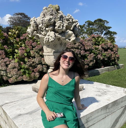 Makayla B - UHart Babysitter