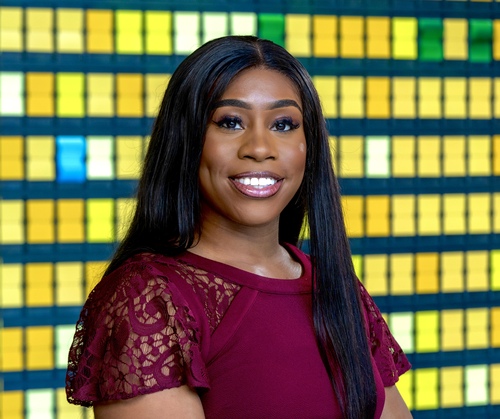 Olivia O - Harvard Babysitter