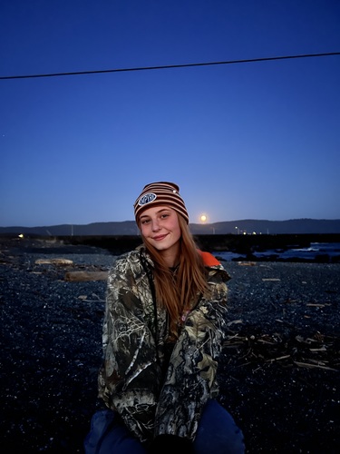 Dakota B - Yuba College Babysitter