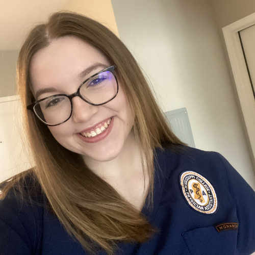 Nora C – UAB Student Seeking Nanny Jobs