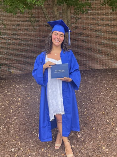 Jiana E - University of South Carolina Babysitter