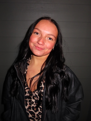 Kiara M - UNO Babysitter