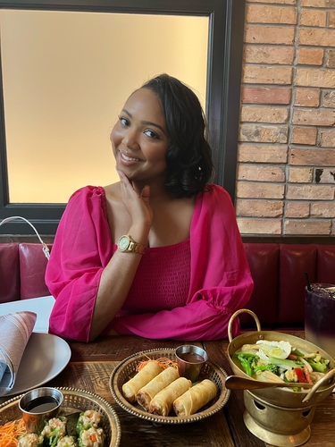 Ajia M - UMBC Babysitter